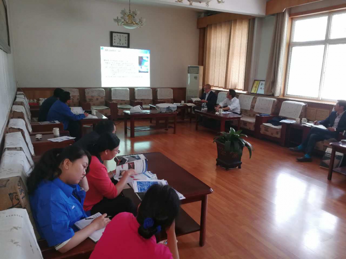 YP电子和JFE的技术和市场团队访问煤矿机械设备制造厂4